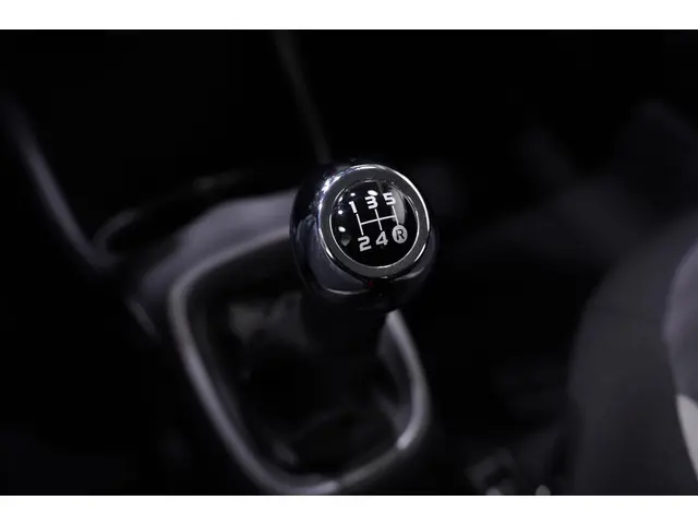Toyota Aygo 1.0 VVT-i x-play 2020 Benzine 42