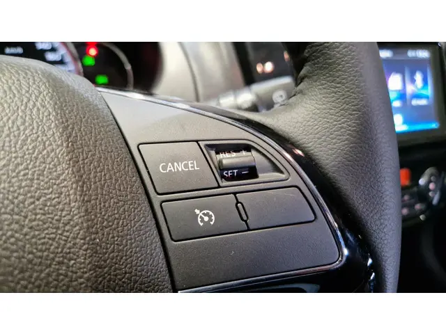 Mitsubishi Space Star 1.2 Dynamic 2025 Benzine 12