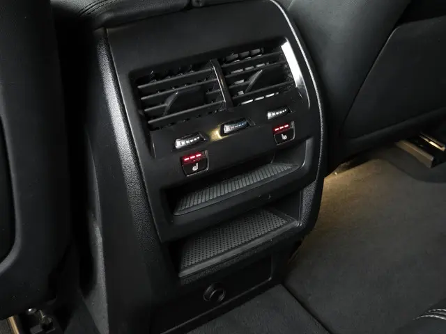 BMW X5 xDrive45e M SPORT 2021 Hybride Benzine 30