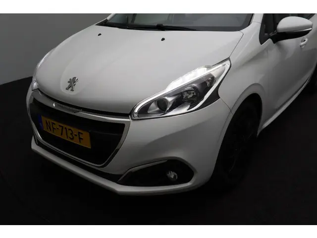 Peugeot 208 1.2 PureTech Blue Lion 2017 Benzine 30