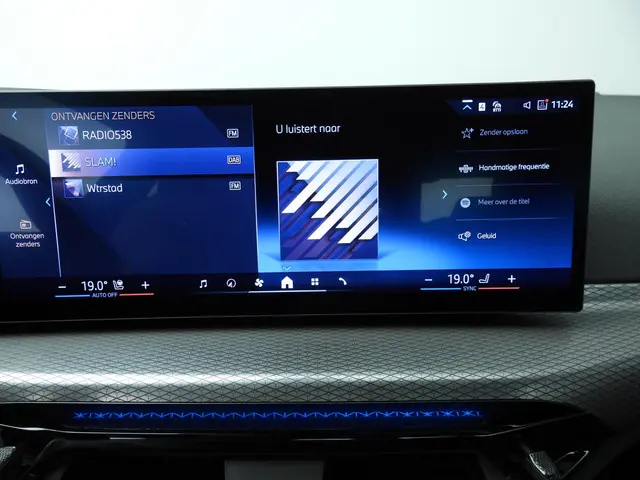 BMW 4 Serie Coupé 420i 2025 Benzine 31