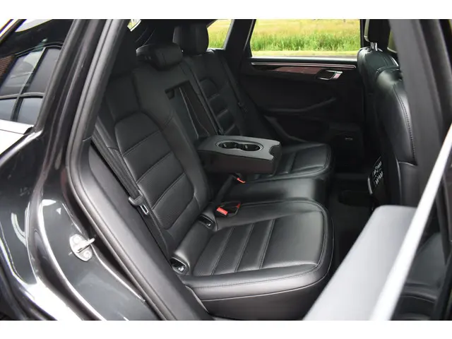 Porsche Macan 2.0 PDK 2018 Benzine 24