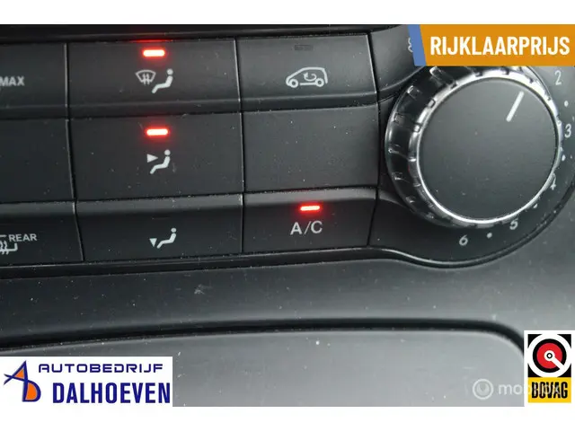 Mercedes-Benz B-Klasse 200 Ambition 2012 Benzine 23