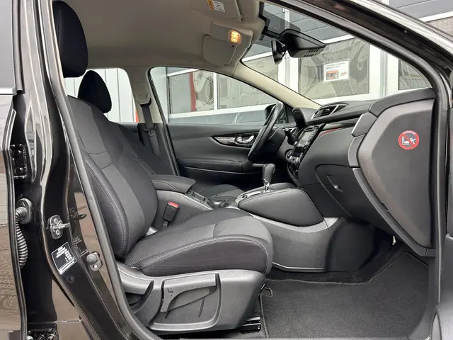 Nissan QASHQAI 1.2 Business Edition 2017 Benzine 15