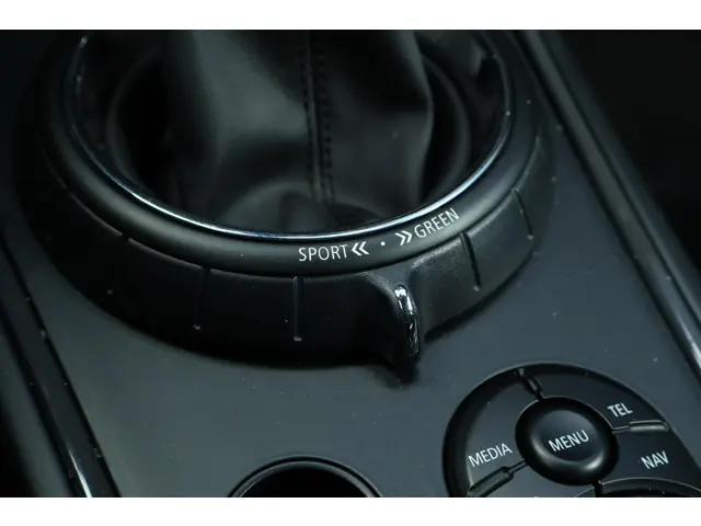 MINI Countryman Mini 1.5 Cooper Chili 2017 Benzine 28