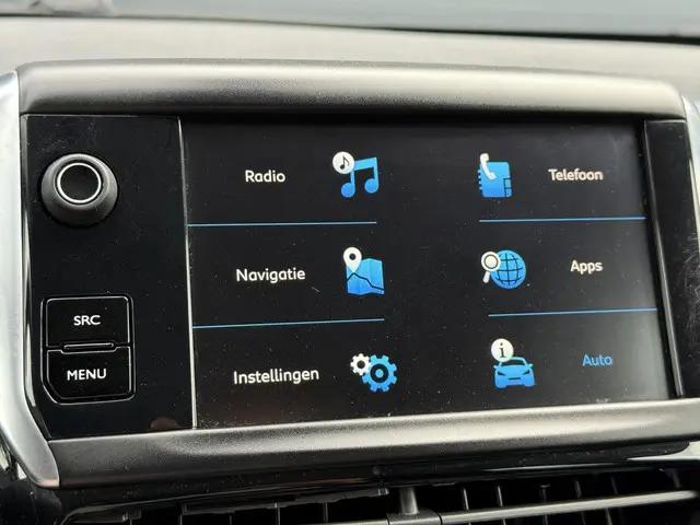 Peugeot 2008 1.2 PureTech Signature 2019 Benzine 13