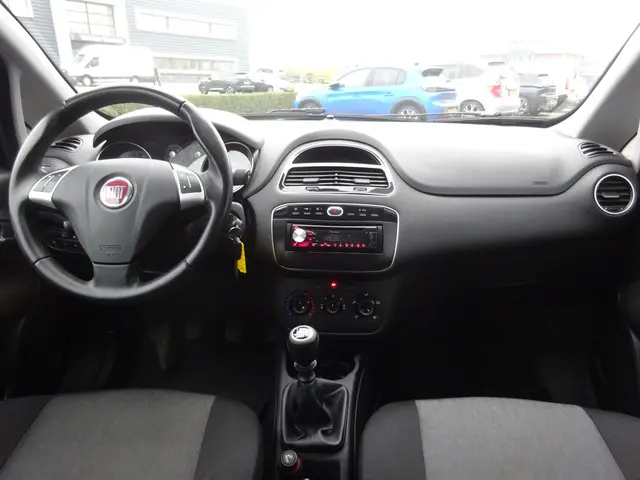 Fiat Punto Evo 0.9 TwinAir Pop 2013 Benzine 8