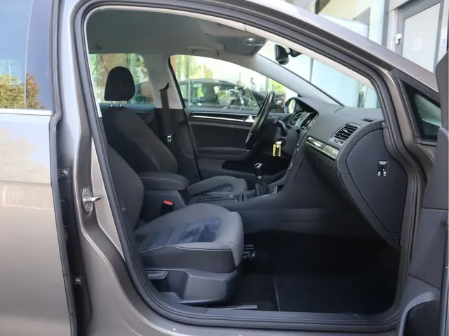 Volkswagen Golf Variant 1.2 TSI 2016 Benzine 13