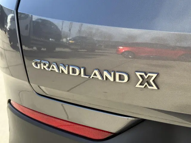 Opel Grandland X 1.2 Turbo Ultimate 2019 Benzine 38