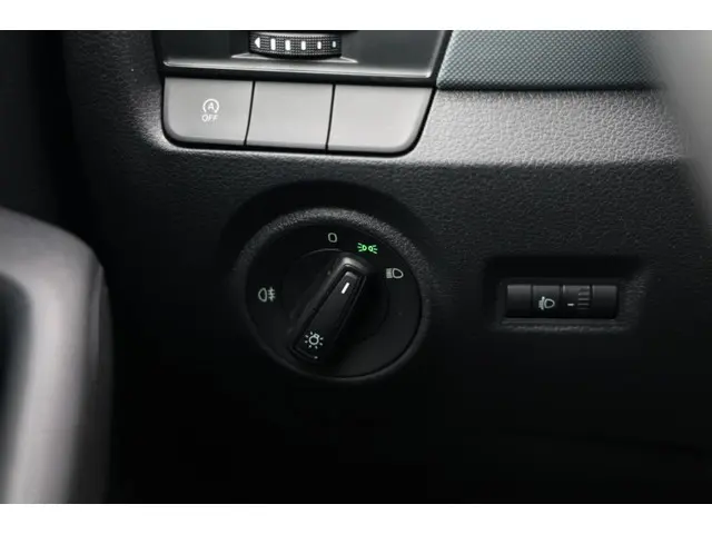 Škoda Fabia 1.0 TSI 95PK Active 5-drs 2019 Benzine 18