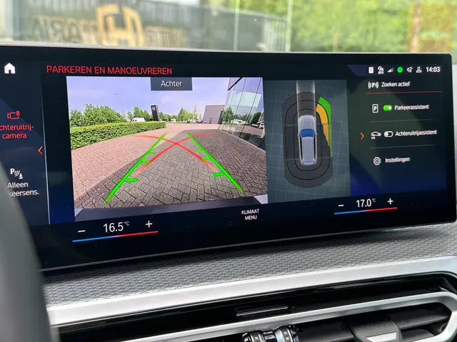 BMW 3 Serie Touring 330e 2022 Hybride Benzine 5