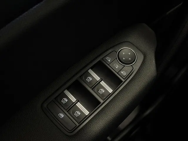 Renault Captur 1.3 TCe 140 EDC Intens 2021 Benzine 18