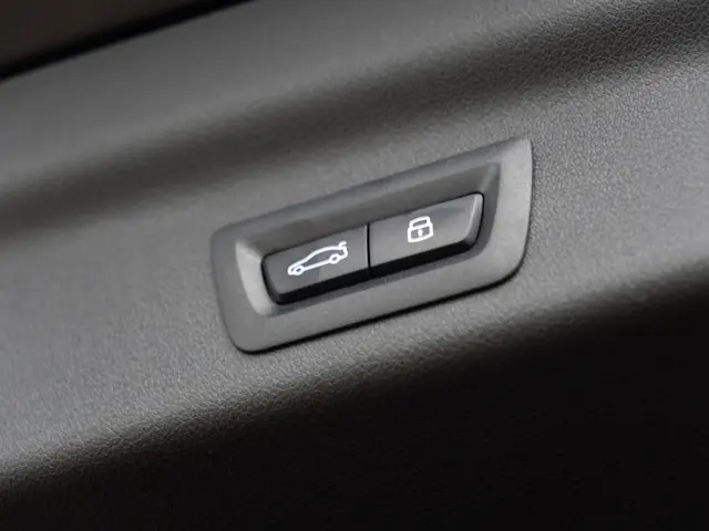 BMW X1 xDrive25e 2026 Hybride Benzine 21