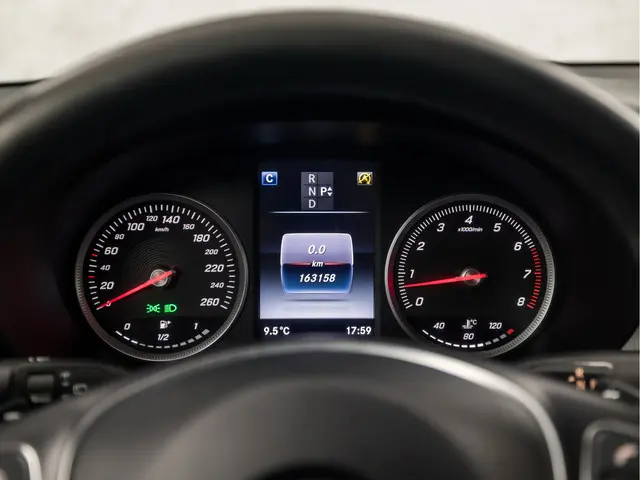 Mercedes-Benz GLC 250 4MATIC AMG Sport 2017 Benzine 20