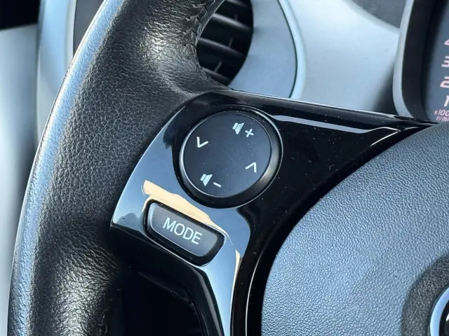 Toyota Aygo X-CITE Carplay|5-deurs|Cruise|LM| 2015 Benzine 12