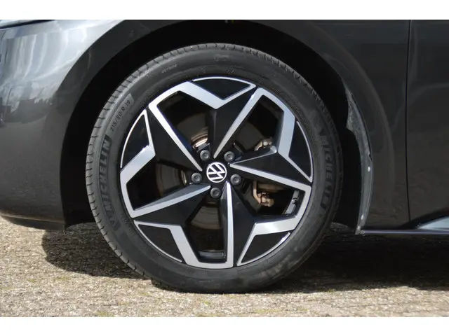 Volkswagen ID.3 First Plus 58 kWh 1e eig. 2020 Elektrisch 9