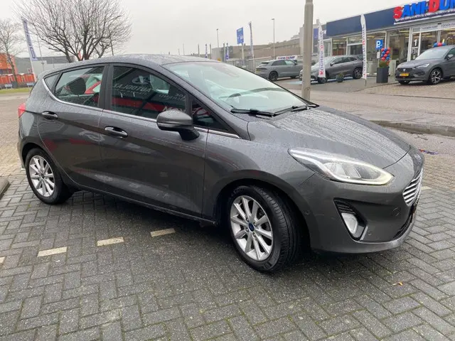 Ford Fiesta 1.0 EcoBoost Titanium 2017 Benzine 4