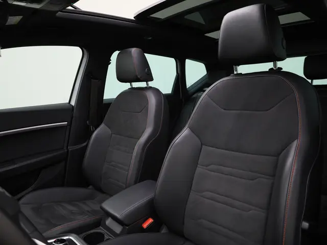 SEAT Ateca 1.5TSI/150PK FL FR DSG 2022 Benzine 6