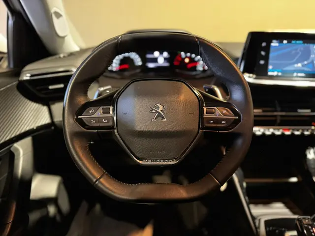Peugeot 2008 1.2 Blue Lease Active 2021 Benzine 25