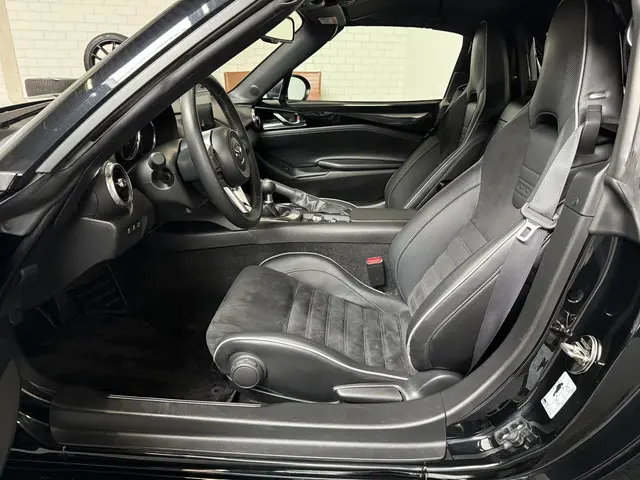Mazda MX-5 RF 2.0 SkyActiv-G 184 Sportive 2022 Benzine 41