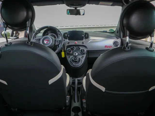 Fiat 500 0.9 TwinAir Turbo Sport 2018 Benzine 9