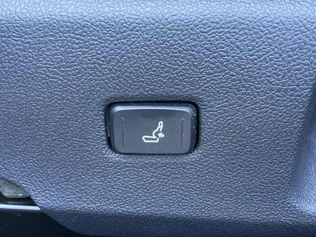 Suzuki Swace 1.8 Hybrid Style 2021 Hybride Benzine 17