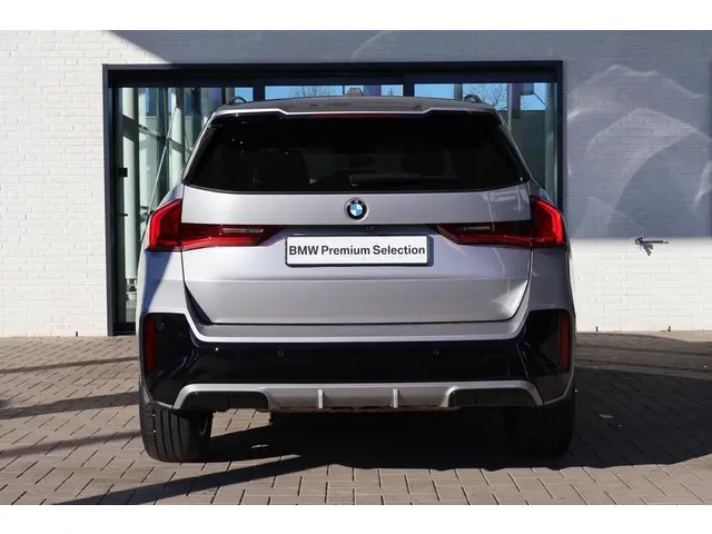 BMW X1 sDrive20i 2024 Benzine 4