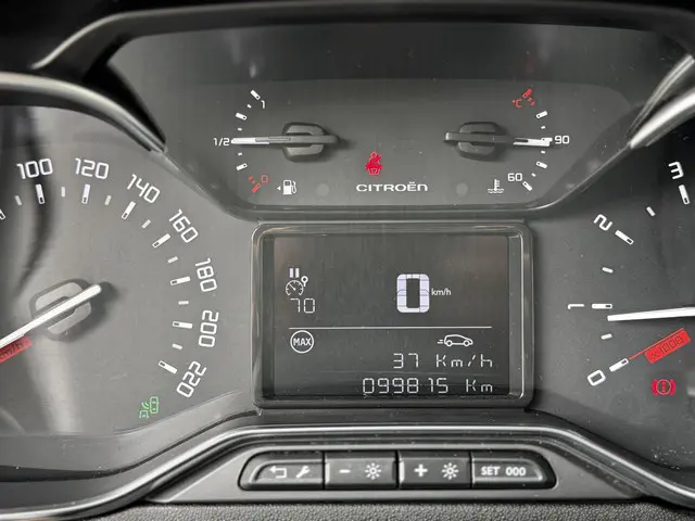 Citroën C3 PT 82 Shine 2017 Benzine 12