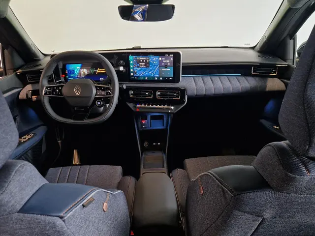 Renault 4 comfort range techno 52 kWh 2026 Elektrisch 8