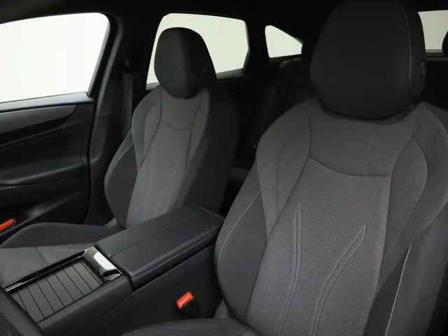 Volkswagen ID.7 Pro 77 kWh 2025 Elektrisch 35