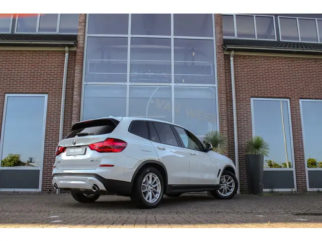 BMW X3 xDrive30e Executive 2020 Hybride Benzine 4