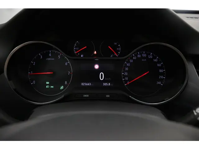 Opel Crossland 1.2 Turbo Ultimate Level 4 2024 Benzine 19
