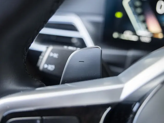 BMW 3 Serie Touring 320i 2025 Benzine 21