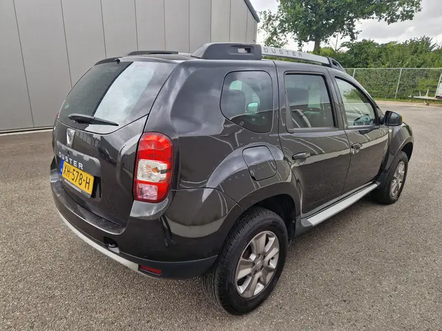 Dacia Duster 1.2 TCe 4x2 Prestige 2015 Benzine 4
