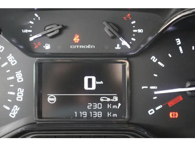 Citroën C3 1.2 PureTech Feel Edition 2018 Benzine 2
