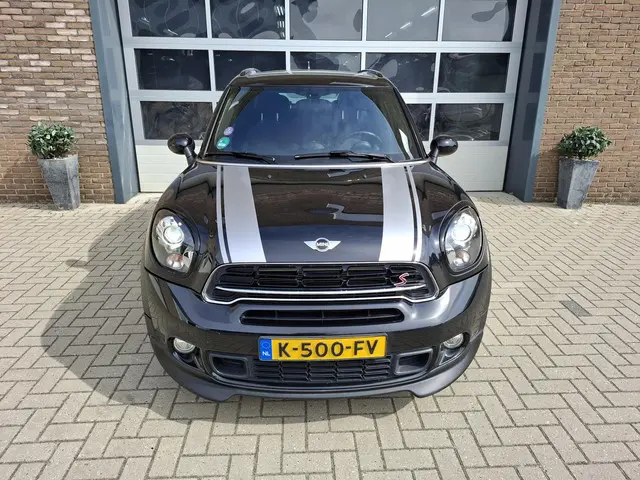 MINI Countryman Mini 1.6 Cooper S Chili JCW 2016 Benzine 33