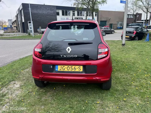 Renault Twingo 1.0 SCe Collection 2016 Benzine 12
