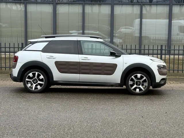 Citroën C4 Cactus 1.2 e-VTi Automaat / N APK 2014 Benzine 6