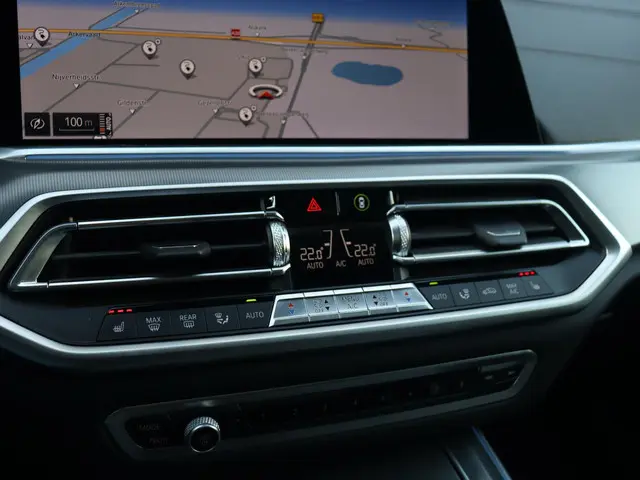 BMW X5 xDrive45e 2022 Hybride Benzine 23