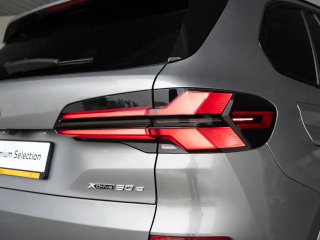 BMW X5 xDrive50e 2023 Hybride Benzine 18