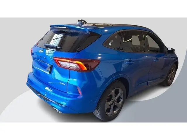Ford Kuga 2.5 FHEV ST-Line X 2024 Hybride Benzine 3