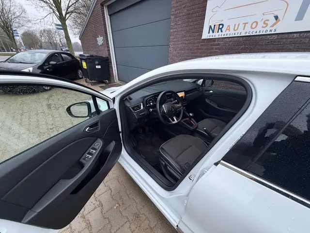 Renault Clio 1.0 TCe Intens 2019 Benzine 19