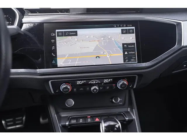 Audi Q3 40 TFSI quattro S Line Pro Line S 2019 Benzine 45