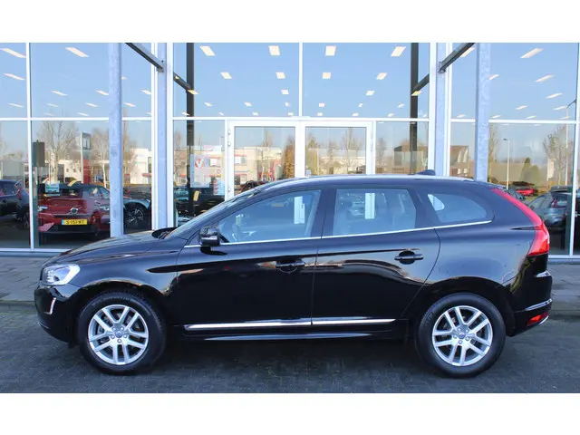 Volvo XC60 T5 Automaat Polar+ 2018 Benzine 33