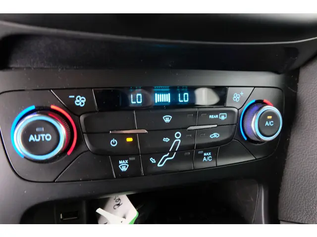 Ford Focus Wagon 1.5 ST-Line 2018 Benzine 11