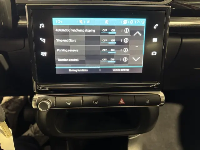 Citroën C3 PureTech 83 Business 2020 Benzine 25