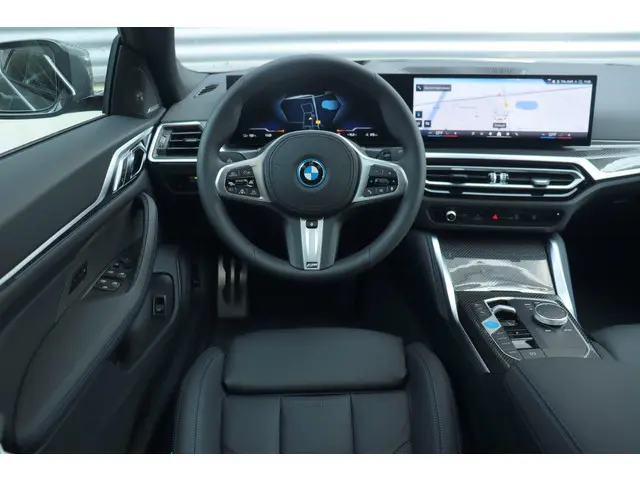 BMW i4 eDrive40 2024 Elektrisch 9