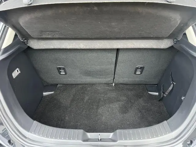 Mazda 2 1.5 Skyactiv-G Intro Edition 2016 Benzine 15