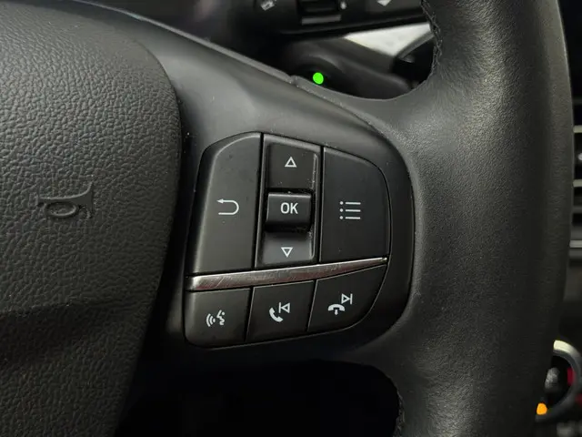 Ford Kuga 2.5 PHEV Titanium X 2021 Hybride Benzine 9