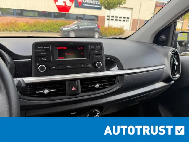 Kia Picanto 1.0 DPi ComfortLine 2024 Benzine 13